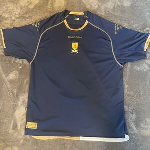 Diadora 2007-2008 Scotland home jersey. Size: Men’s XL